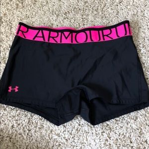 Black under armour spandex